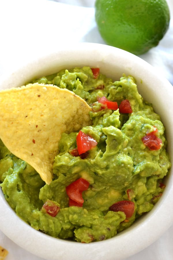 guacamole and chip in bowl