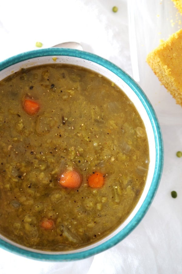 bowl of split pea soup 