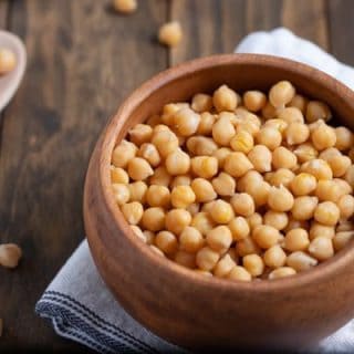 bowl of cooked chickpeas (garbanzo beans)