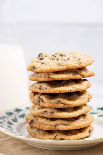 stack of crispy chocolate chip cookies